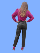 Charger l'image dans la galerie, Pantalon vintage Adélaïde - Cuir d'agneau noir. Taille L, 40, 42. Made in Belgium.