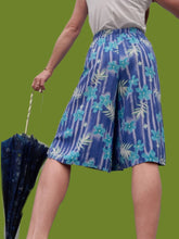 Charger l'image dans la galerie, Short vintage Marielle - Blue Flower. Taille XXL, 44, 46.