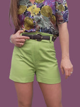 Charger l'image dans la galerie, Short vintage. Vert Anis. Taille haute. S, 36, 38