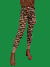 Charger l'image dans la galerie, Pantalon Amanda - Nathalie Chaize - Damier et Echec. Taille XS, 34, 36. Fabriqué en France