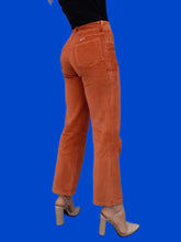 Charger l'image dans la galerie, Pantalon vintage Françoise - Salut les copains. Velours côtelé brique. Taille XS, 34, 36