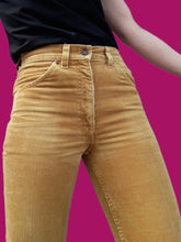 Charger l'image dans la galerie, Jean Levi's 631 Marcia - Velours côtelé moutarde. Made in France. Taille S, 36, 38. W30 L36