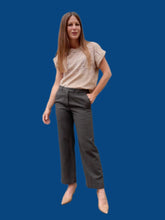 Charger l'image dans la galerie, Pantalon vintage Maëlle - Yves Saint Laurent. Rayures rouges. Taille S, 36, 38