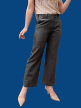 Charger l'image dans la galerie, Pantalon vintage Maëlle - Yves Saint Laurent. Rayures rouges. Taille S, 36, 38