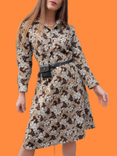 Charger l'image dans la galerie, Robe vintage Éléonore - Imprimé fleuri marron et beige. Taille M, 38, 40.
