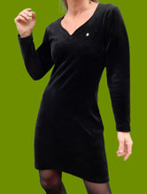 Charger l'image dans la galerie, Robe vintage Magg - Panne de velours noir. Taille M, 38, 40. Pierre Cardin. Made in France.