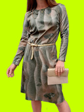 Charger l'image dans la galerie, Robe vintage Florentine - Imprimé moucheté kaki et beige. Taille S, 36, 38. Jean Delfin. Fabriqué en France.