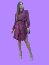 Charger l'image dans la galerie, Robe vintage Charlie - En soie fuchsia. Taille S, 36, 38