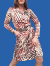 Charger l'image dans la galerie, Robe vintage Noor - Imprimé abstrait. Taille S, 36, 38. Gévana. Fabriqué en France