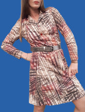 Charger l'image dans la galerie, Robe vintage Noor - Imprimé abstrait. Taille S, 36, 38. Gévana. Fabriqué en France