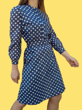 Charger l'image dans la galerie, Robe vintage Marina - Bleu à pois blancs. Taille XS, 34, 36. Le signe de Paris. Fabriqué en France