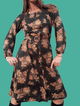 Charger l'image dans la galerie, Robe vintage Naomie - Fleurie, coupe évasée. Taille S, 36, 38. Leomag Création.