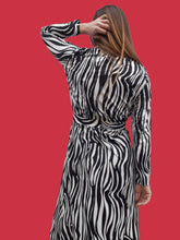 Charger l'image dans la galerie, Robe vintage Gabrielle - Imprimé Zébré. Taille L, 40, 42. Annette Boutique