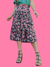 Charger l'image dans la galerie, Jupe plissée vintage Adèle - Noire fleurie. Taille XXL, 44, 46. Solfin Paris. Made in France.