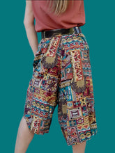 Charger l'image dans la galerie, Jupe-Culotte vintage Daphnée - Imprimé bariolé. À poches. Taille 5XL, 50, 52. Christian Marry.