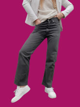 Charger l'image dans la galerie, Pantalon vintage Anna - Gris à chevrons. Taille S, 36, 38. Kenzo Homme.