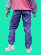 Charger l'image dans la galerie, Pantalon vintage Chloé - Survêtement / jogging rayé violet et rose fuchsia. Taille L, 40, 42. Made in France.