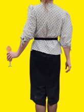 Charger l'image dans la galerie, Robe vintage Juliette - Effet de superposition. Basque noire en lurex argentée. Taille M, 38, 40. C&A.