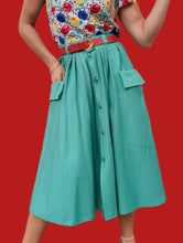 Charger l'image dans la galerie, Jupe vintage Florence - Toute boutonnée verte. Taille S, 36, 38. Franck Fils Paris. Made in France.