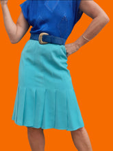 Charger l'image dans la galerie, Jupe vintage Sophie - Bleu turquoise à pans. Taille S, 36, 38. "Une parenthèse" Made in France.