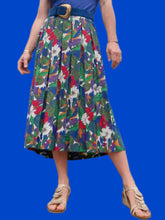 Charger l'image dans la galerie, Jupe plissée vintage Sidonie - Flower power. Taille XXL, 44, 46. Devernois. Made in France.