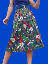 Charger l'image dans la galerie, Jupe plissée vintage Sidonie - Flower power. Taille XXL, 44, 46. Devernois. Made in France.