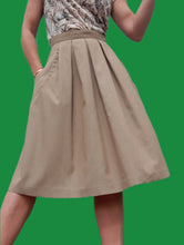 Charger l'image dans la galerie, Jupe plissée vintage Carmélita - Chiné marron / beige. Taille XL, 42, 44. Verdosa Paris