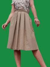 Charger l'image dans la galerie, Jupe plissée vintage Carmélita - Chiné marron / beige. Taille XL, 42, 44. Verdosa Paris