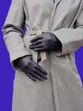 Charger l'image dans la galerie, Gants vintage Madeleine - Cuir de chevreau bleu nuit. Taille 5,5.