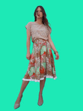 Charger l'image dans la galerie, Jupe vintage Véra- Imprimé tropical. Taille S, M, 36, 38, 40. Fabriqué en France