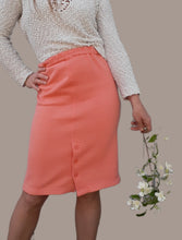 Charger l'image dans la galerie, Jupe vintage Virginie - Rose bonbon à boutons. Taille S ou 36, 38
