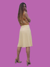 Charger l'image dans la galerie, Jupe vintage Marcelle - Plissé jaune pâle. Taille M, 38, 40