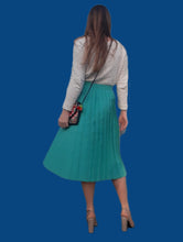 Charger l'image dans la galerie, Jupe vintage Yaëlle - Plissé et boutonné vert Turquoise. Taille XXL, 44, 46