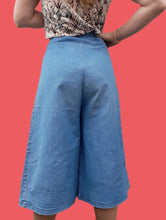 Charger l'image dans la galerie, Jupe Culotte Kaitlyn - En jean. Taille S, 36, 38. Coton