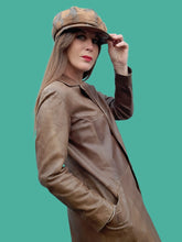 Charger l'image dans la galerie, Chapeau vintage Amandine - Casquette gavroche fantaisie avec visière.