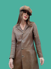 Charger l'image dans la galerie, Chapeau vintage Amandine - Casquette gavroche fantaisie avec visière.