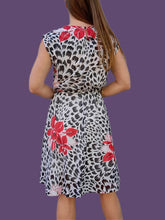 Charger l'image dans la galerie, Ensemble vintage Leslee - Veste fine et robe fleurie. Taille M, 38, 40