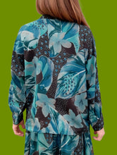 Charger l'image dans la galerie, Ensemble vintage Mado - Chemise et jupe portefeuille feuillage. Taille S, 36, 38