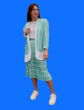 Charger l'image dans la galerie, Ensemble vintage Gyna - Jupe plissée & Veste fine à rayures fleuries et irisées. Taille L, 40, 42. Made in France