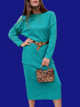 Charger l'image dans la galerie, Ensemble vintage Luna - Pull et Jupe verts émeraude. Taille XXL, 44, 46