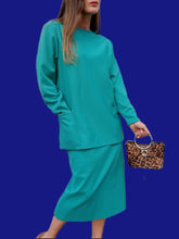 Charger l'image dans la galerie, Ensemble vintage Luna - Pull et Jupe verts émeraude. Taille XXL, 44, 46