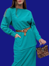 Charger l'image dans la galerie, Ensemble vintage Luna - Pull et Jupe verts émeraude. Taille XXL, 44, 46