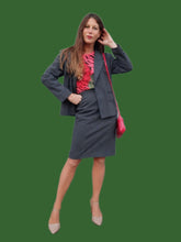 Charger l'image dans la galerie, Ensemble vintage Yolaine - Veste et jupe crayon grise à rayures. Taille S, 36, 38. Made in France