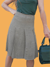 Charger l'image dans la galerie, Ensemble vintage Maria - Imprimé chevrons & pieds-de-poule. Taille L, 40, 42. Fabriqué en France.