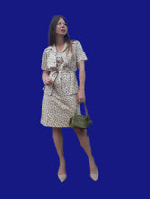 Charger l'image dans la galerie, Ensemble vintage Roxanne - Veste et robe trois trous. Taille M, 38, 40. Bragard. Made in France