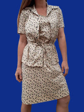 Charger l'image dans la galerie, Ensemble vintage Roxanne - Veste et robe trois trous. Taille M, 38, 40. Bragard. Made in France