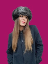 Charger l'image dans la galerie, Toque vintage Nadejda - Calotte en cuir véritable et imitation fourrure marron. Made in France.