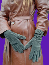 Charger l'image dans la galerie, Gants longs vintage Marina - Cuir Vert et finitions baguettes. Taille 7