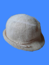 Charger l'image dans la galerie, Chapeau vintage Émeline - Angora et laine blanc. Made in France.