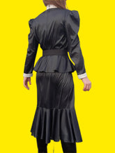 Charger l'image dans la galerie, Robe vintage Emmanuelle - Décolleté ajouré. Noire à pois blancs. Taille M, 38, 40.